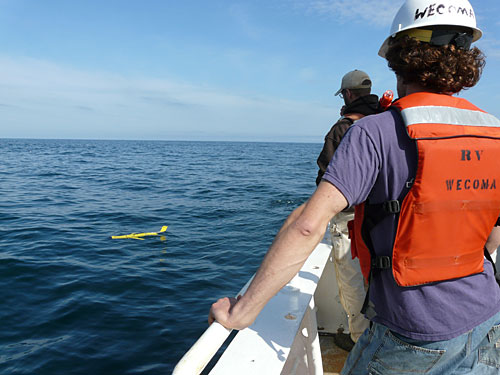 Underwater glider sets off on research mission